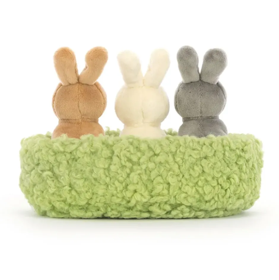 Nesting Bunnies Online