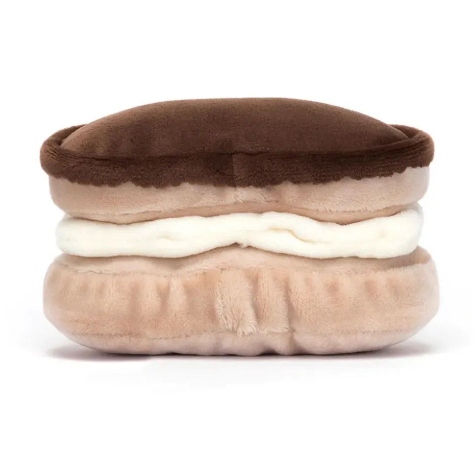Pretty Patisserie Éclair Sale